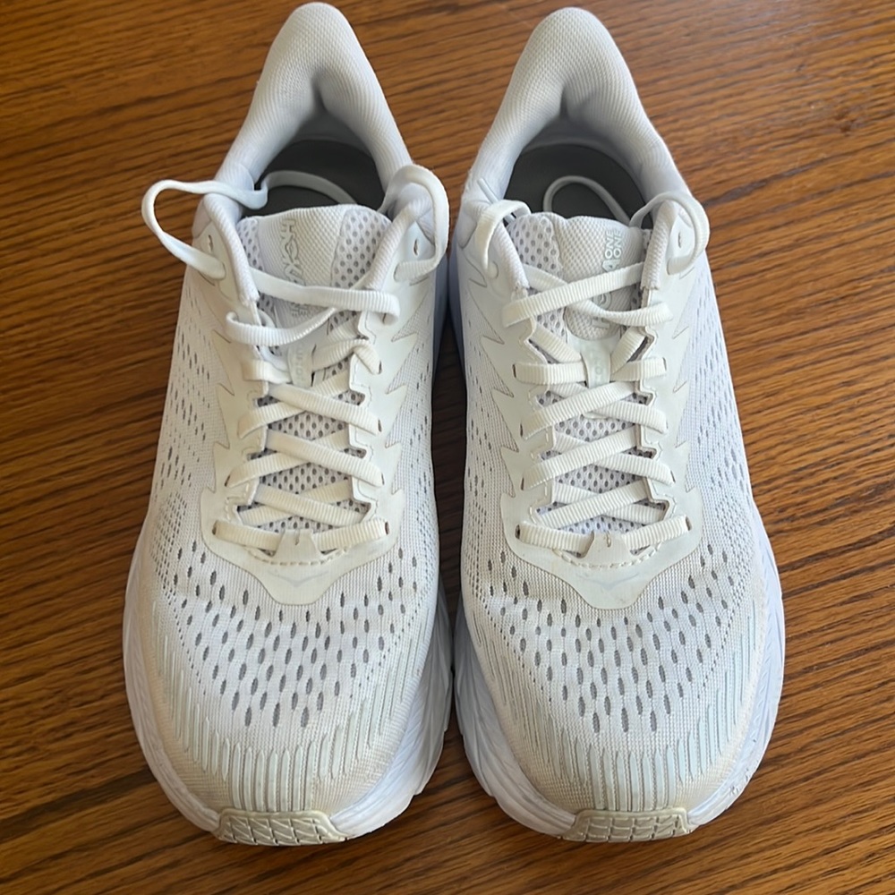 Hoka Clifton 7